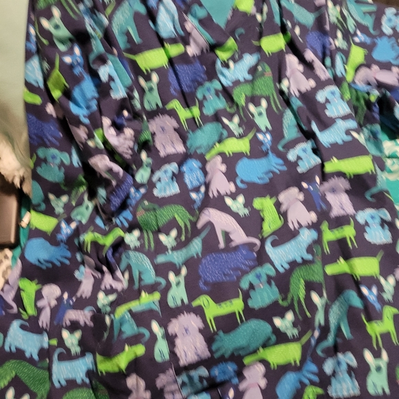 Scrub sets - Picture 11 of 12